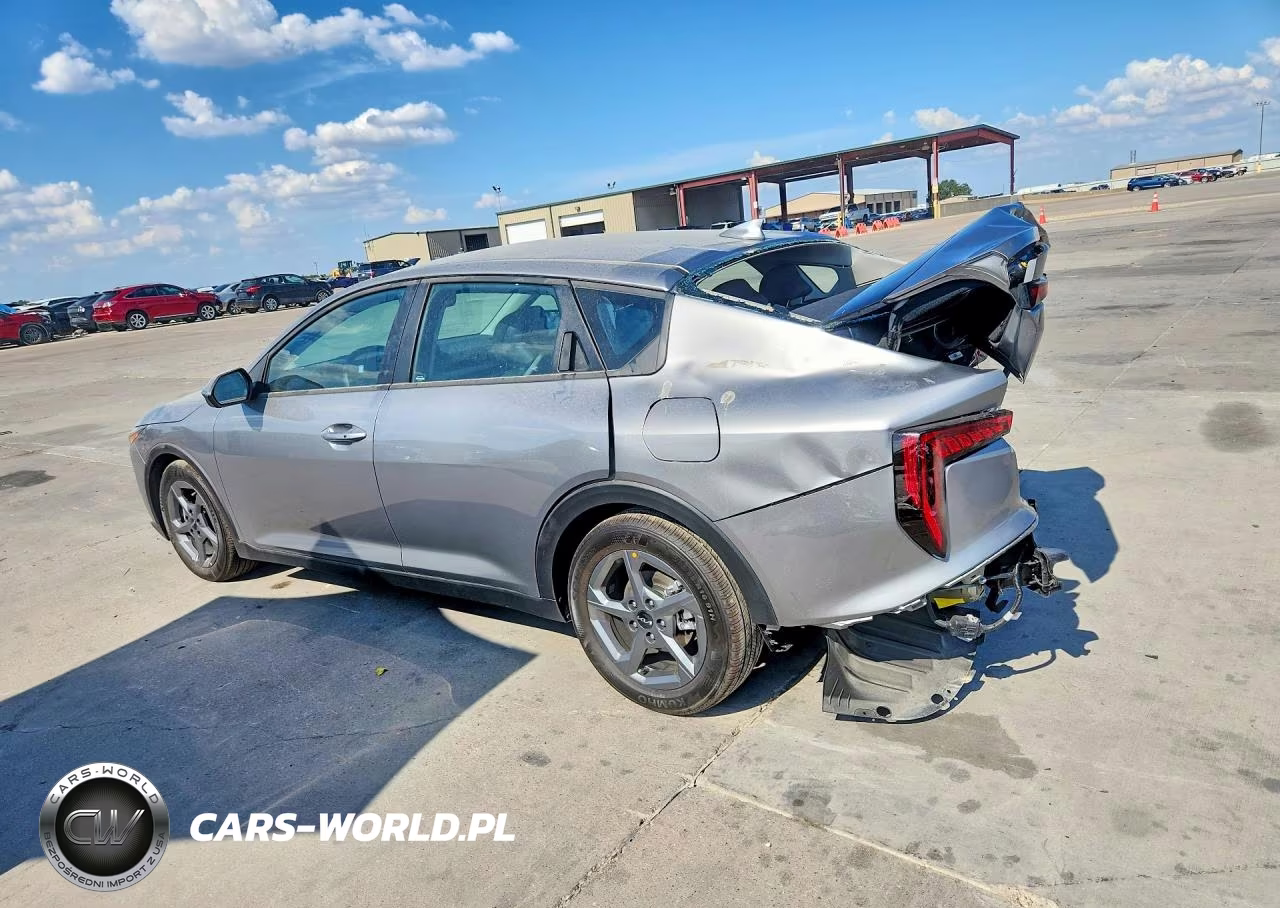 2026 Kia K4 Lxs VIN:3KPFT4DE6TE385946 - 2