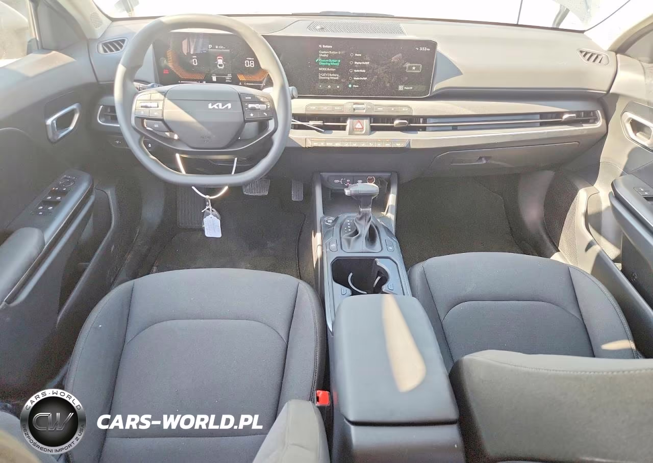 2026 Kia K4 Lxs VIN:3KPFT4DE6TE385946 - 8