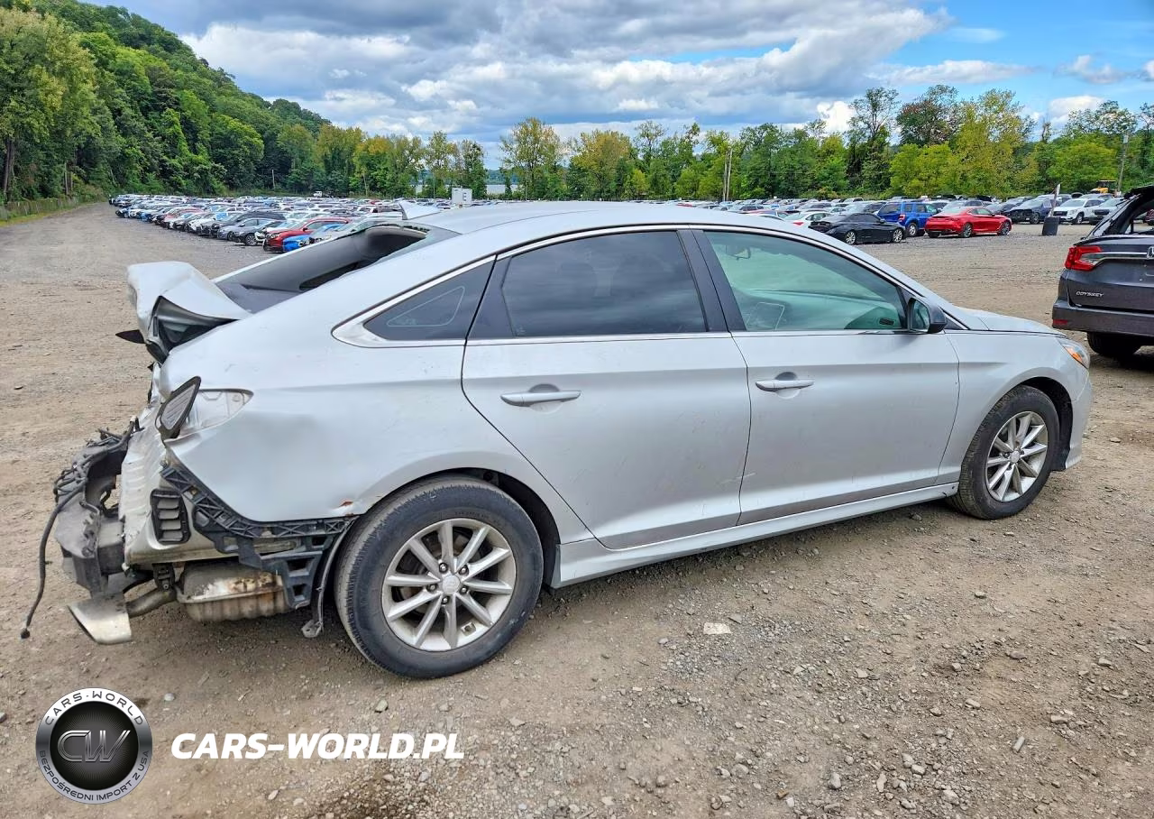 2018 Hyundai Sonata Se VIN:5NPE24AF8JH720807 - 3