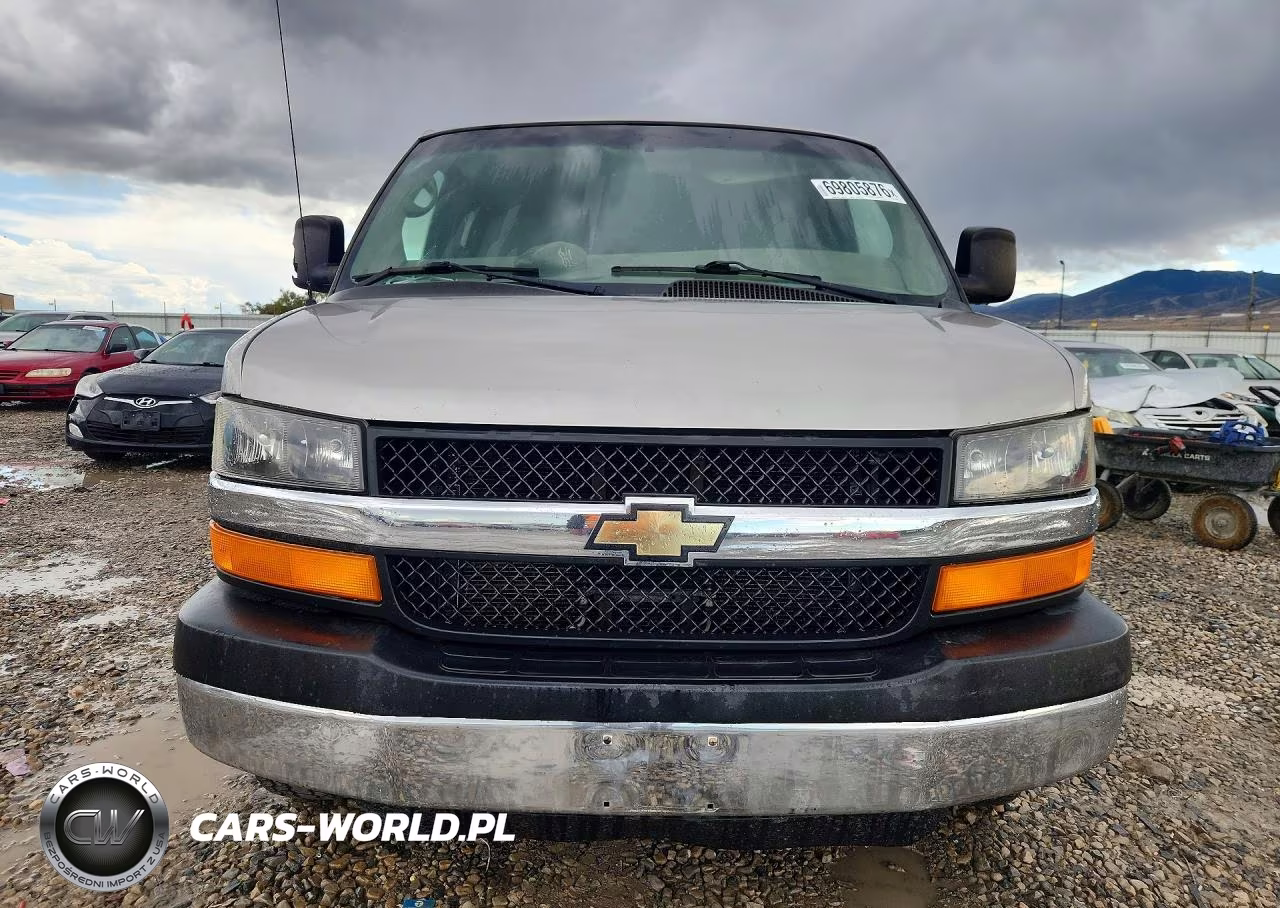 2005 Chevrolet Express G3500 VIN:1GAHG35U651159837 - 5
