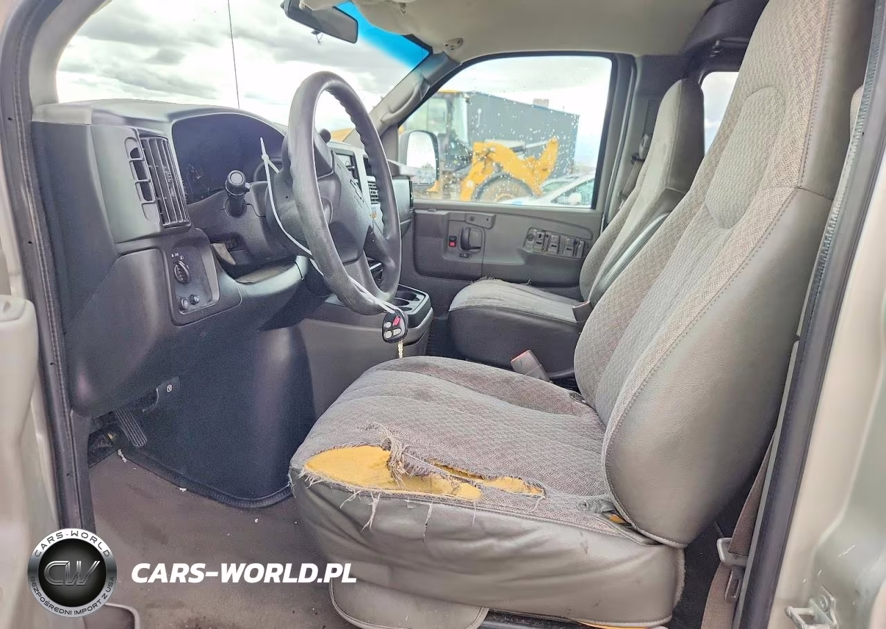 2005 Chevrolet Express G3500 VIN:1GAHG35U651159837 - 7