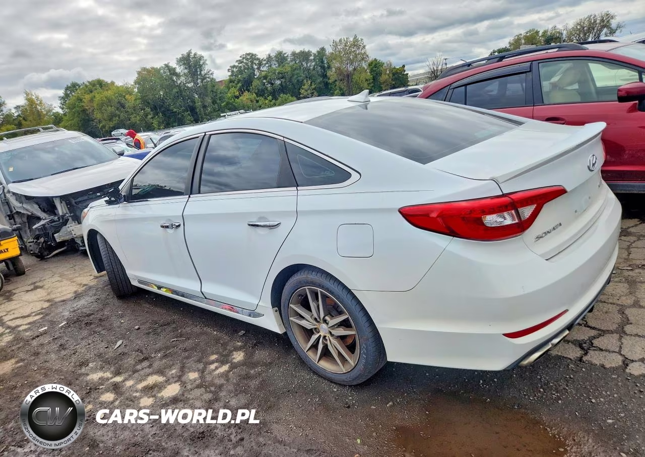 2015 Hyundai Sonata Sport 2.0T VIN:5NPE34AB2FH083415 - 2