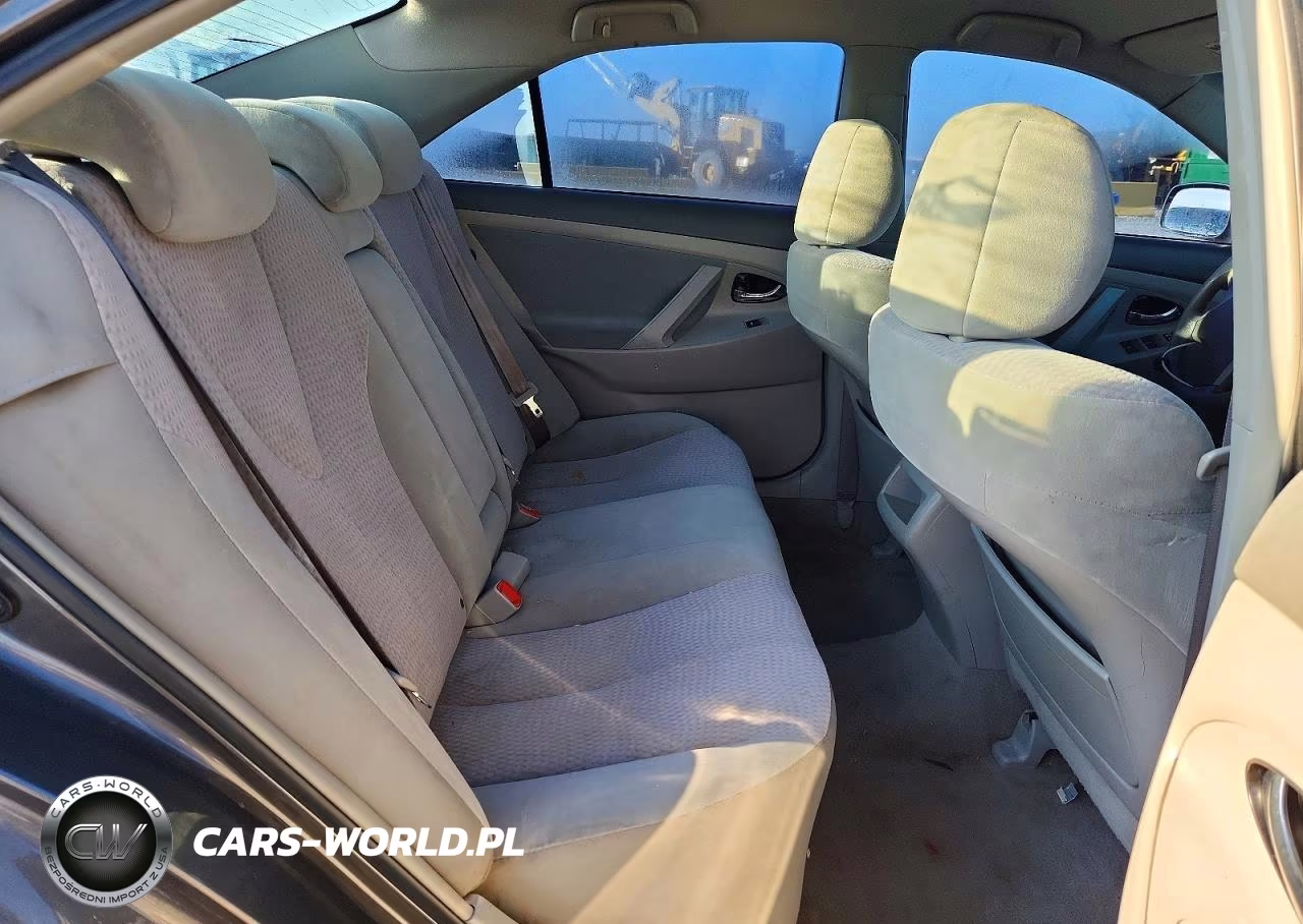 2010 Toyota Camry Le VIN:4T4BF3EK5AR011252 - 10