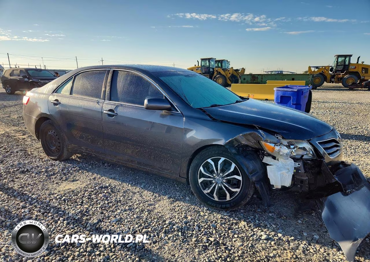 2010 Toyota Camry Le VIN:4T4BF3EK5AR011252 - 4