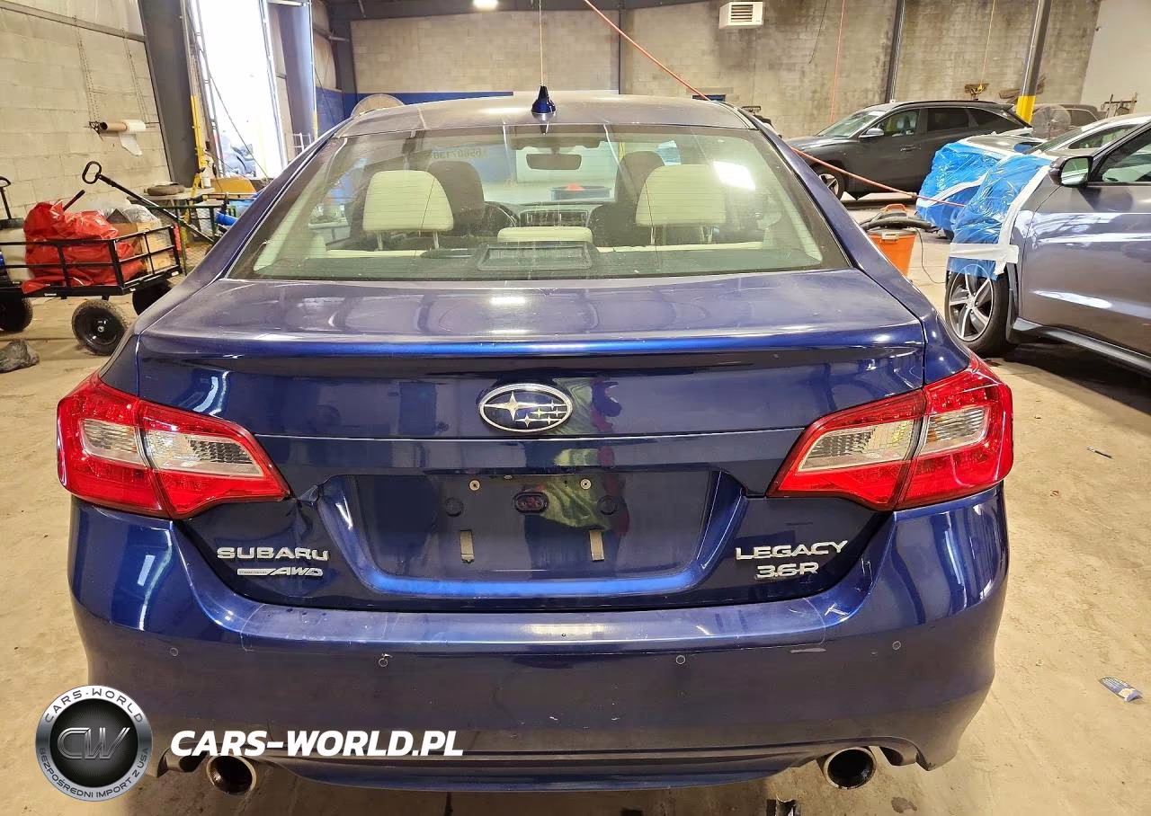 2017 Subaru Legacy 3.6R Limited VIN:4S3BNEN64H3017852 - 6