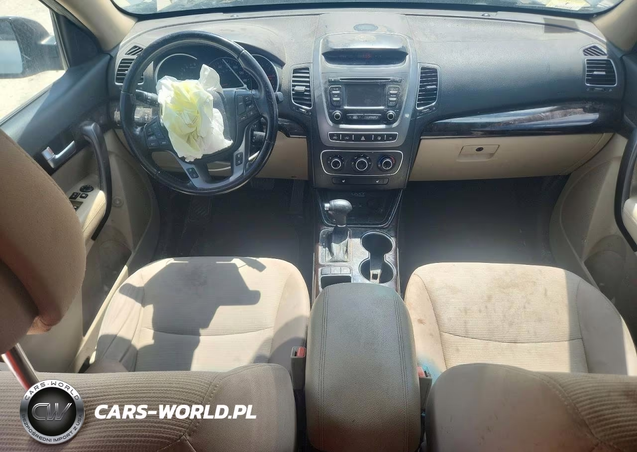 2014 Kia Sorento Lx VIN:5XYKT3A65EG531300 - 8