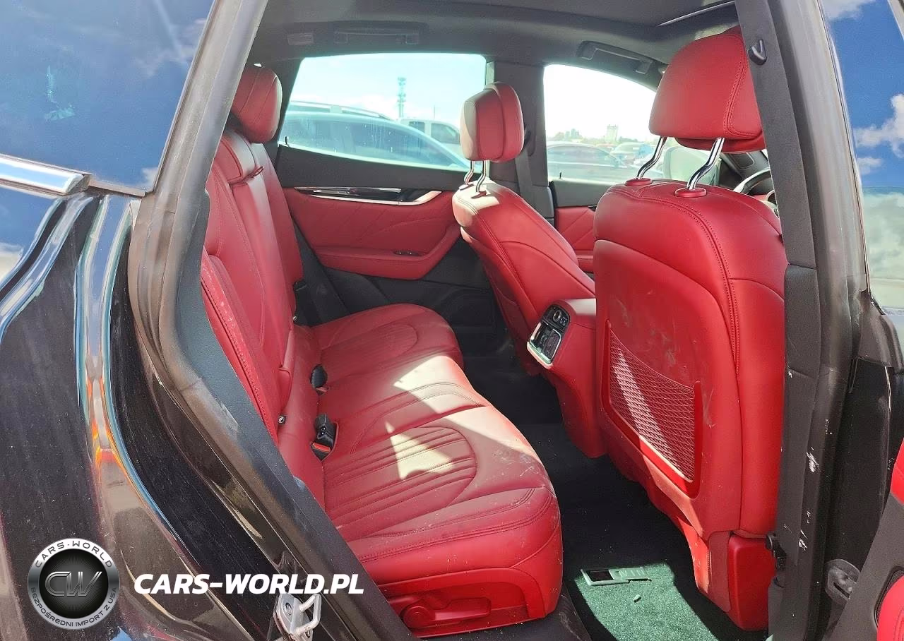 2020 Maserati Levante VIN:ZN661XUAXLX349843 - 10