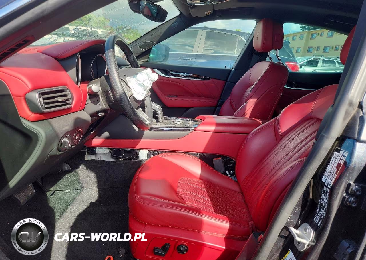 2020 Maserati Levante VIN:ZN661XUAXLX349843 - 7