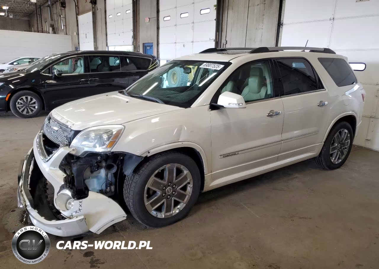 2011 GMC Acadia Denali – zdjęcie 1 z 12