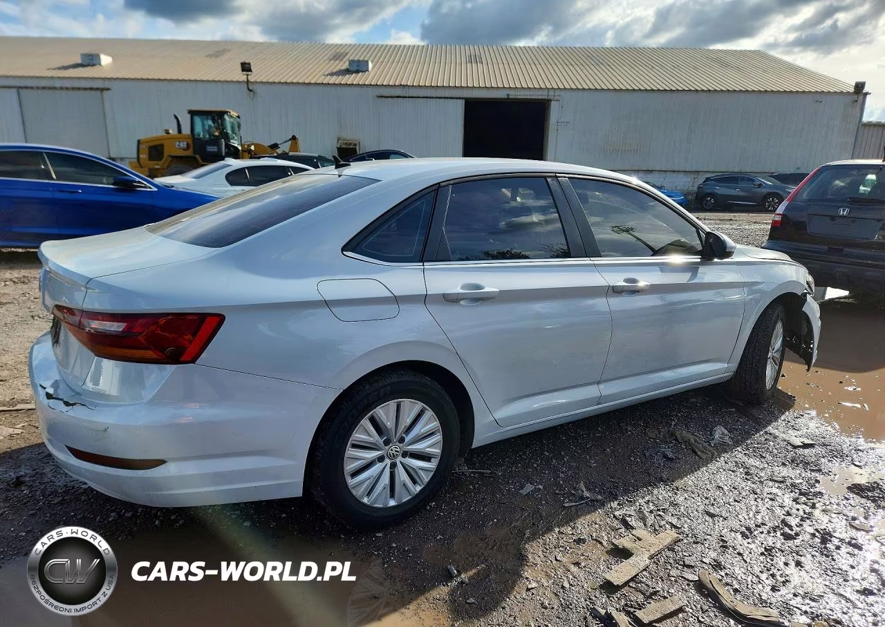 2019 Volkswagen Jetta S VIN:3VWC57BU7KM130846 - 3