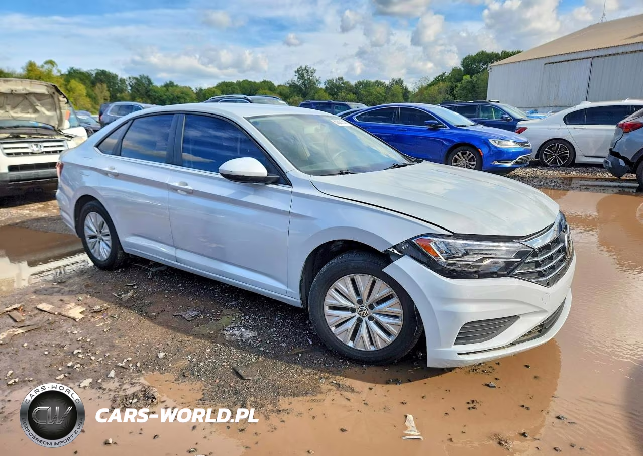 2019 Volkswagen Jetta S VIN:3VWC57BU7KM130846 - 4