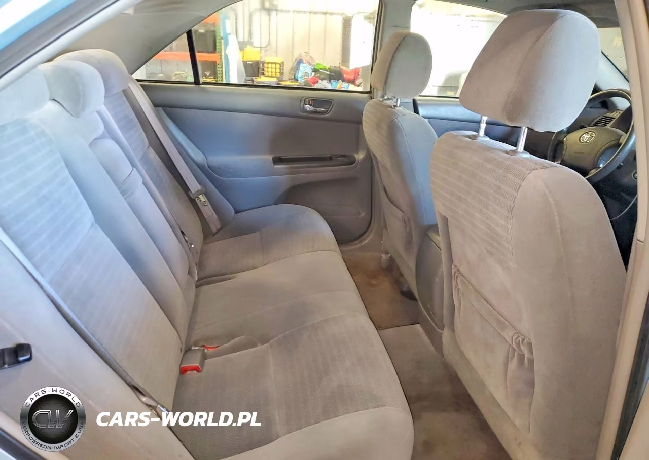 2005 Toyota Camry Le VIN:4T1BE32K25U968302 - 10