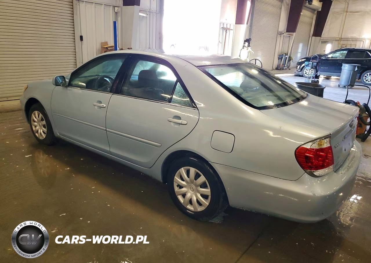 2005 Toyota Camry Le VIN:4T1BE32K25U968302 - 2