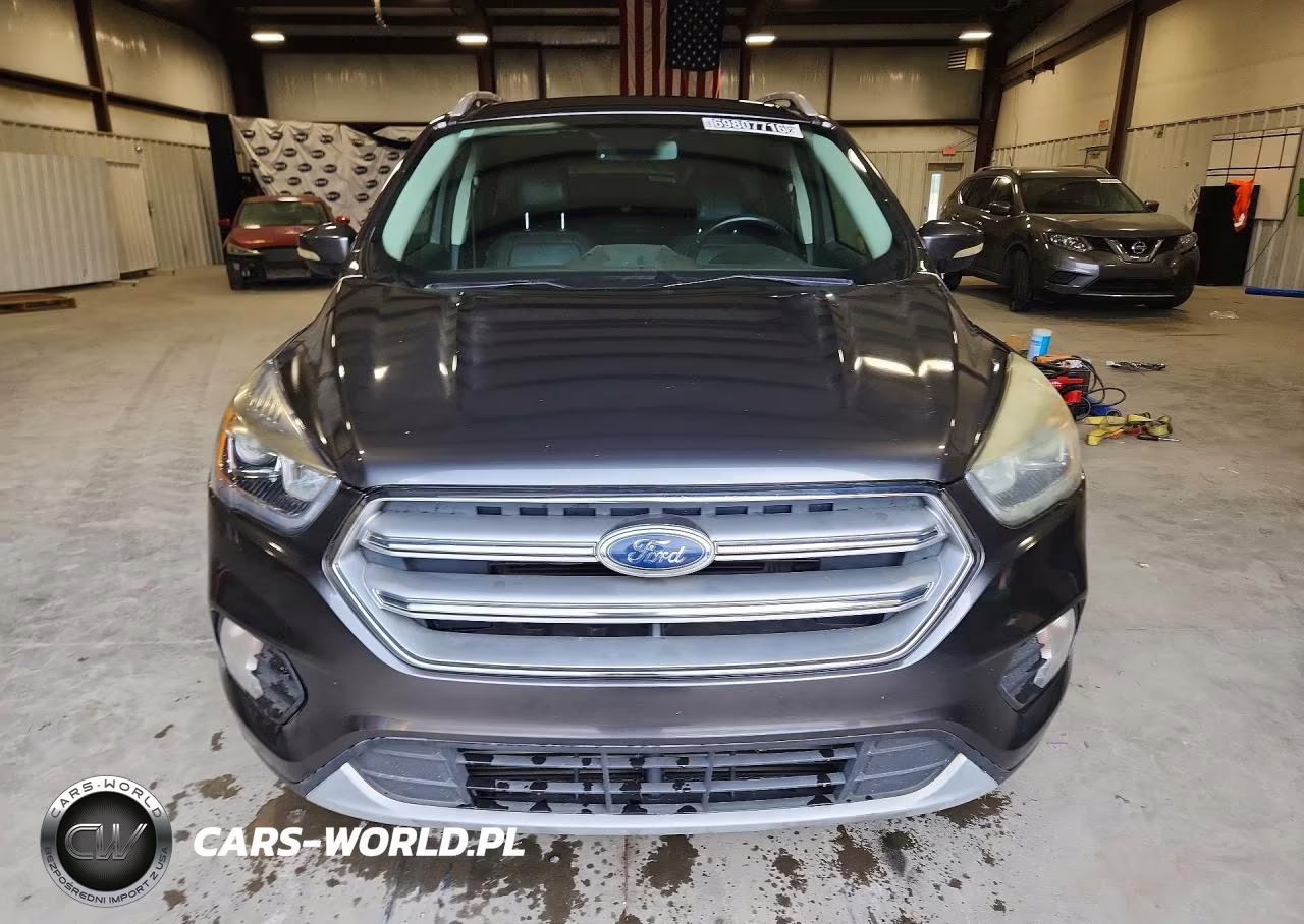 2017 Ford Escape Titanium VIN:1FMCU9J94HUD57989 - 5