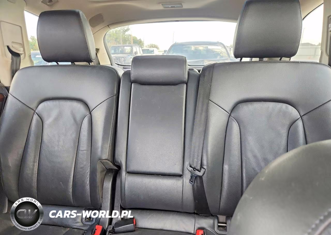 2013 Audi Q7 Premium Plus VIN:WA1LMBFE0DD008317 - 10