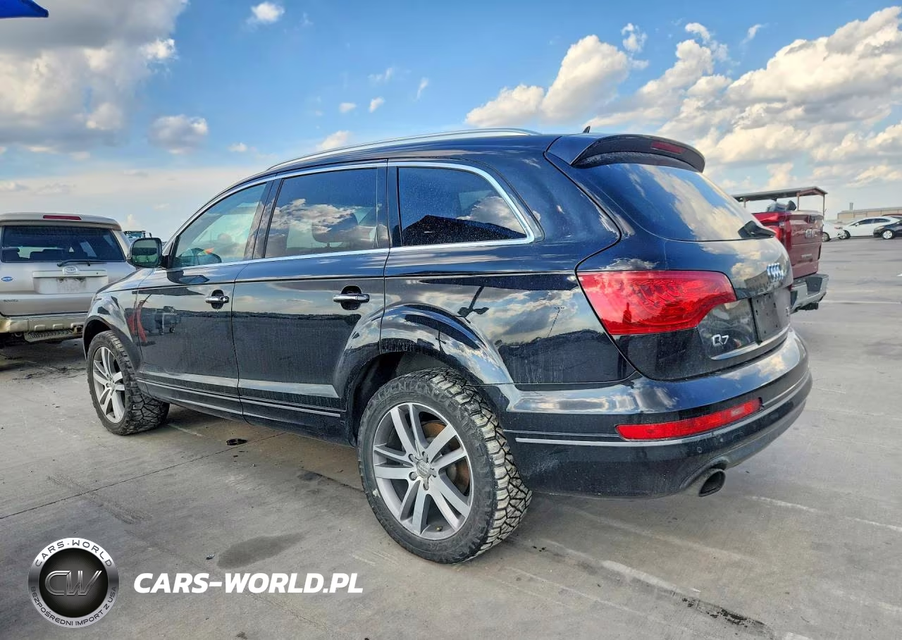 2013 Audi Q7 Premium Plus VIN:WA1LMBFE0DD008317 - 2