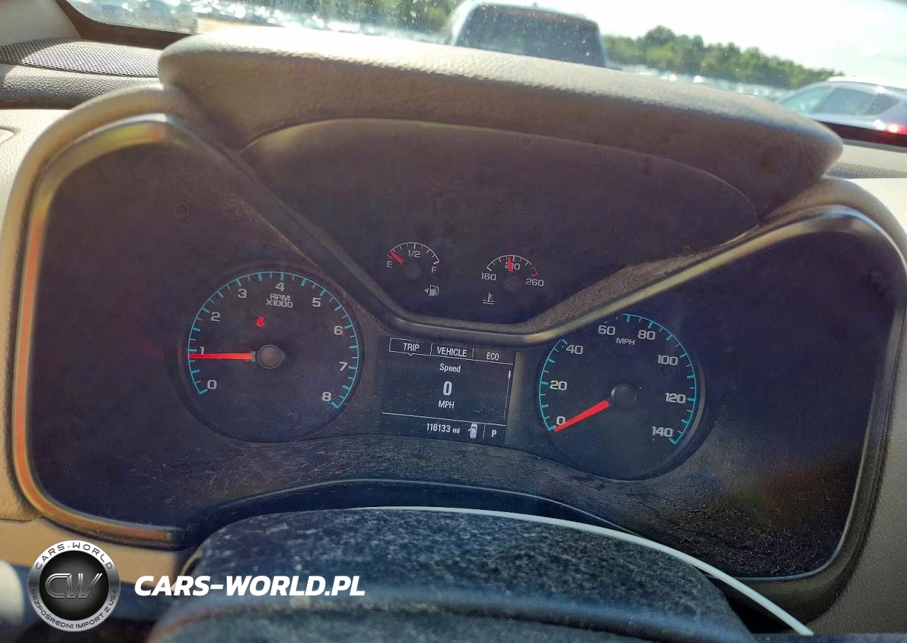 2018 Chevrolet Colorado VIN:1GCHSBEA2J1267064 - 9
