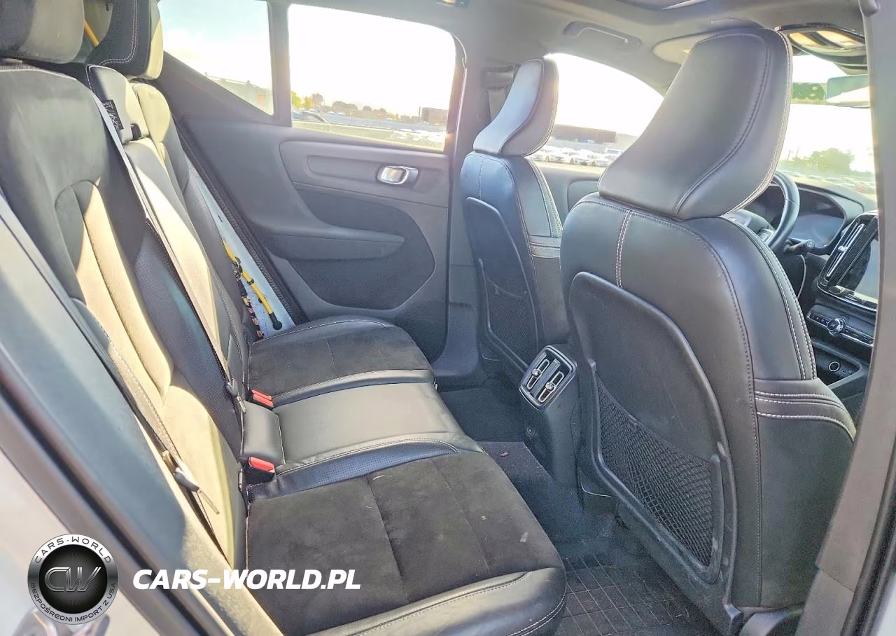 2021 Volvo Xc40 Recharge VIN:YV4ED3UR2M2573817 - 11