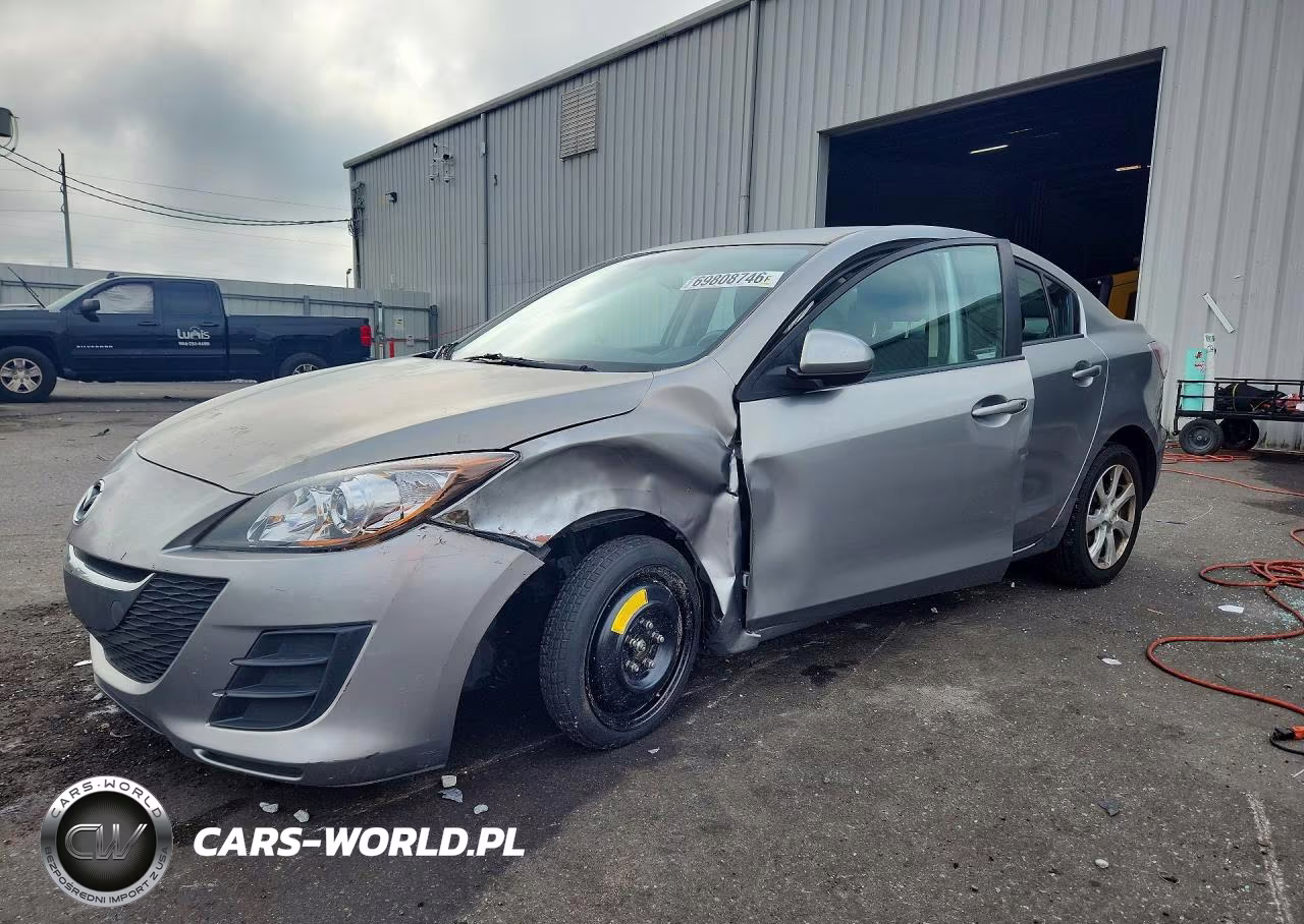 2010 Mazda 3 I