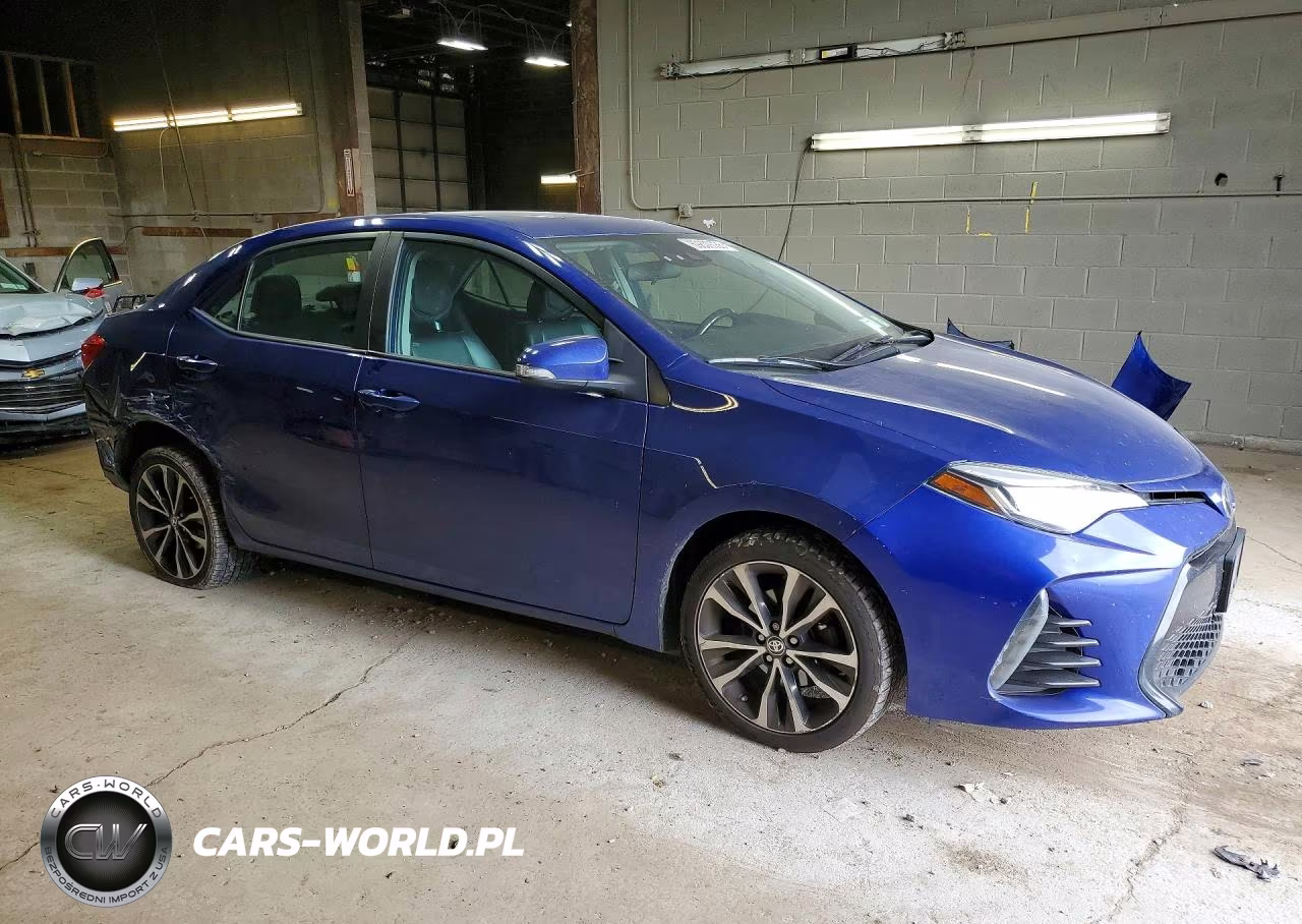 2018 Toyota Corolla Se VIN:2T1BURHE4JC077804 - 4