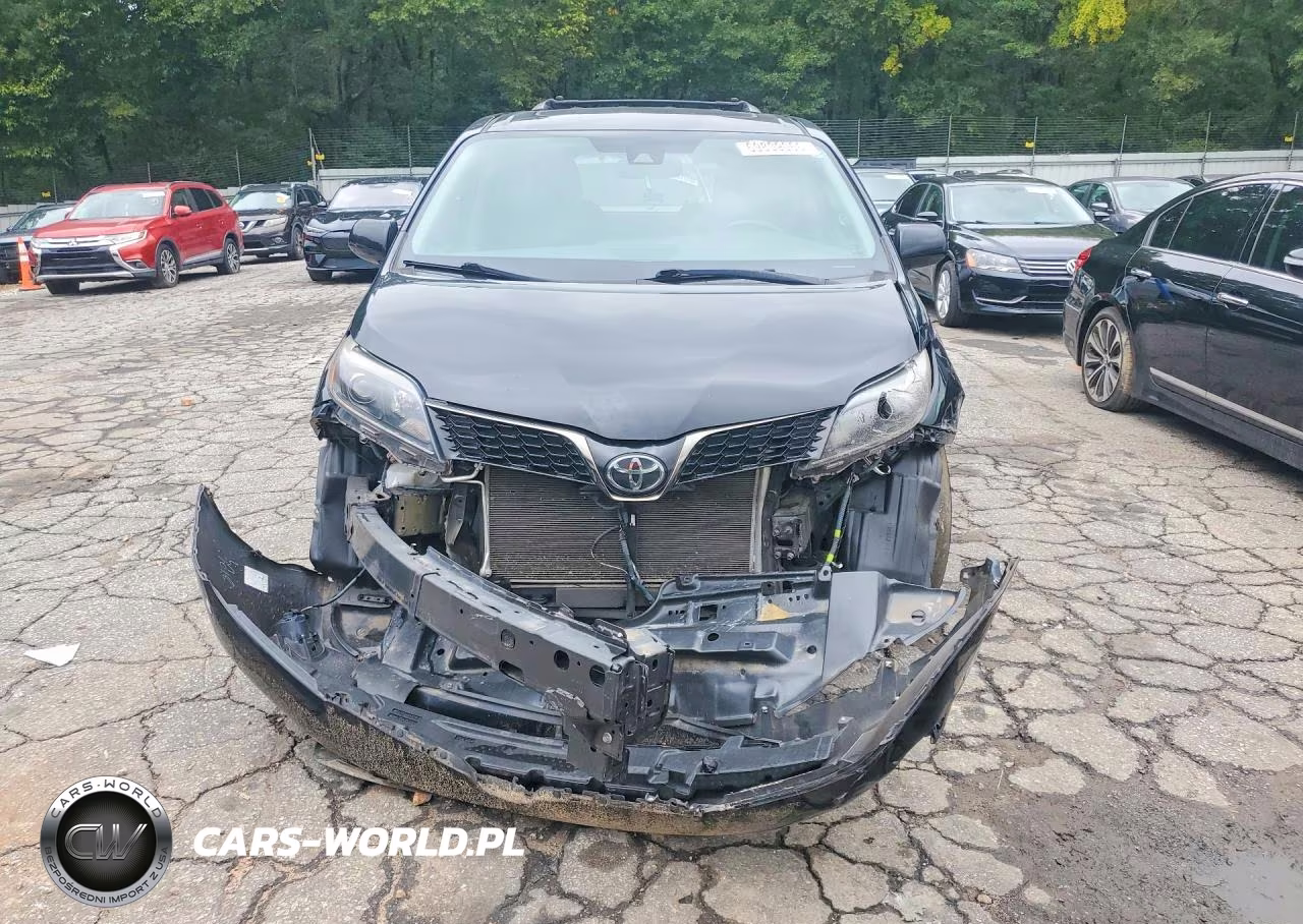 2020 Toyota Sienna Se 8-Passenger VIN:5TDXZ3DC5LS042174 - 5