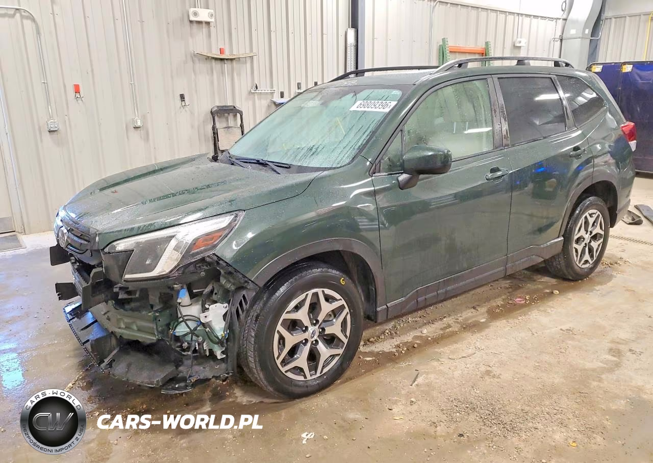 2024 Subaru Forester Premium VIN:JF2SKADC5RH415134 - 1