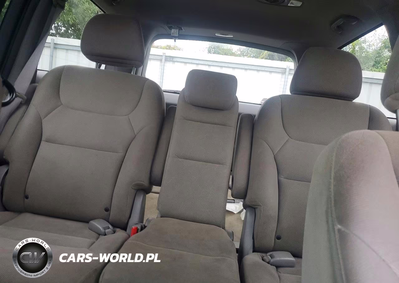 2010 Honda Odyssey VIN:5FNRL3H46AB002796 - 10