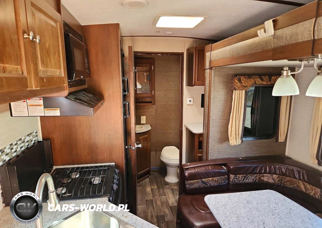 2017 Keystone Premier Camper VIN:4YDT19F2XHD421037 - 6