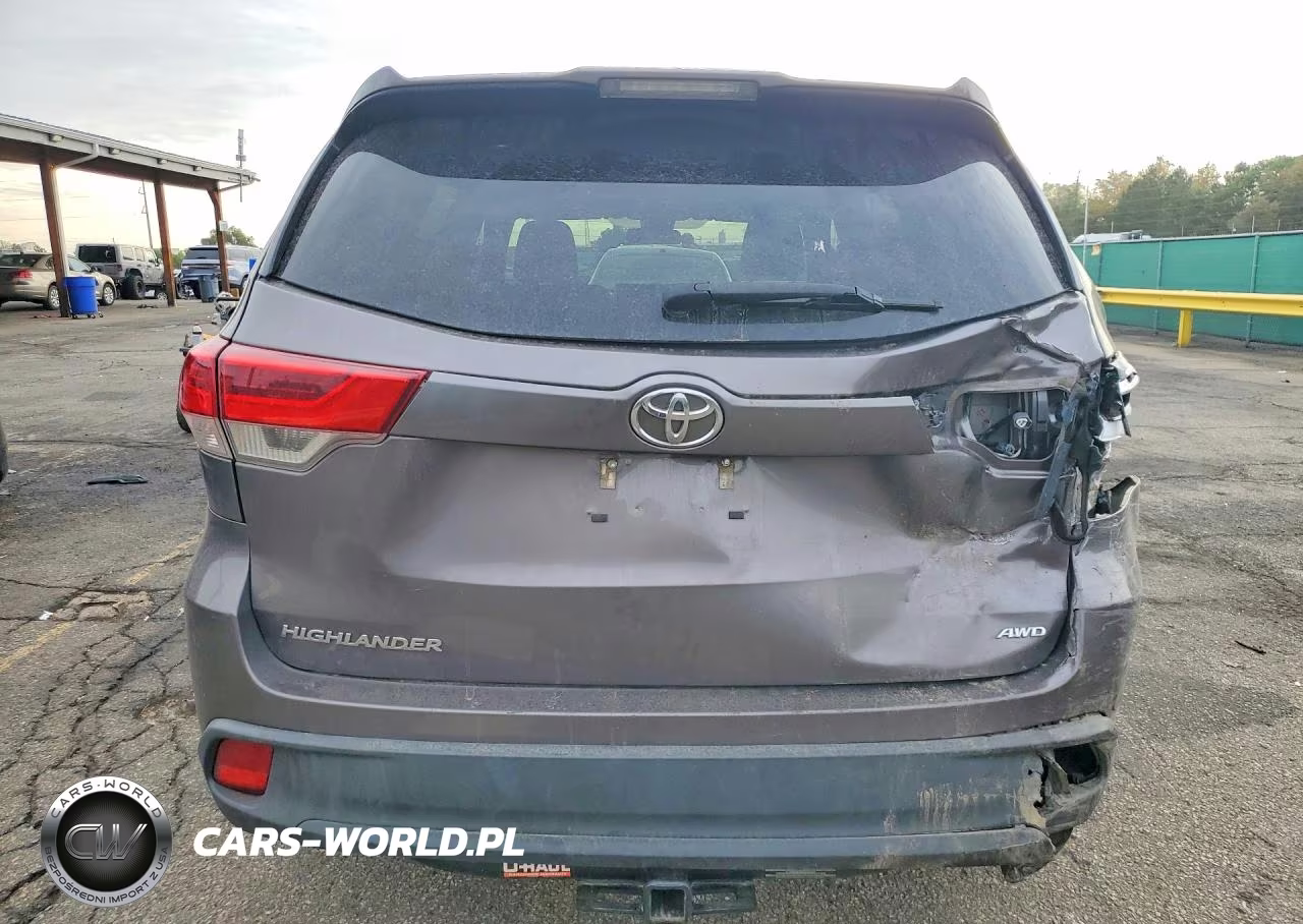 2019 Toyota Highlander Le VIN:5TDBZRFH7KS964904 - 6