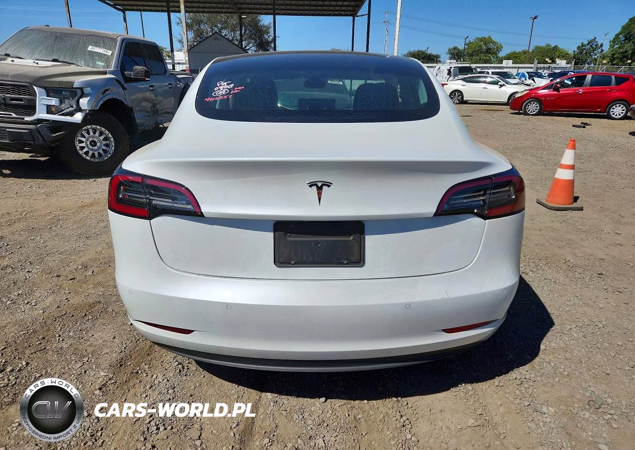 2019 Tesla Model 3 VIN:5YJ3E1EAXKF425249 - 6