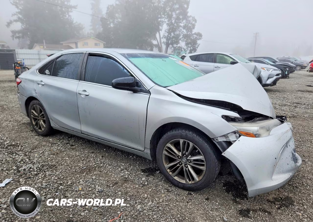 2017 Toyota Camry Se VIN:4T1BF1FK0HU404888 - 4