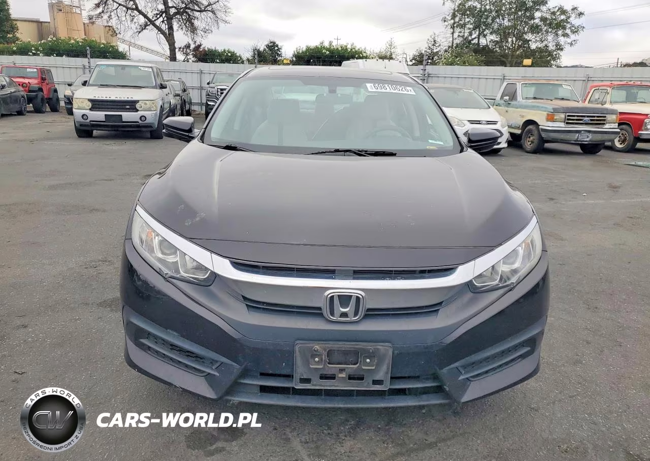 2017 Honda Civic Ex VIN:19XFC2F75HE228371 - 5
