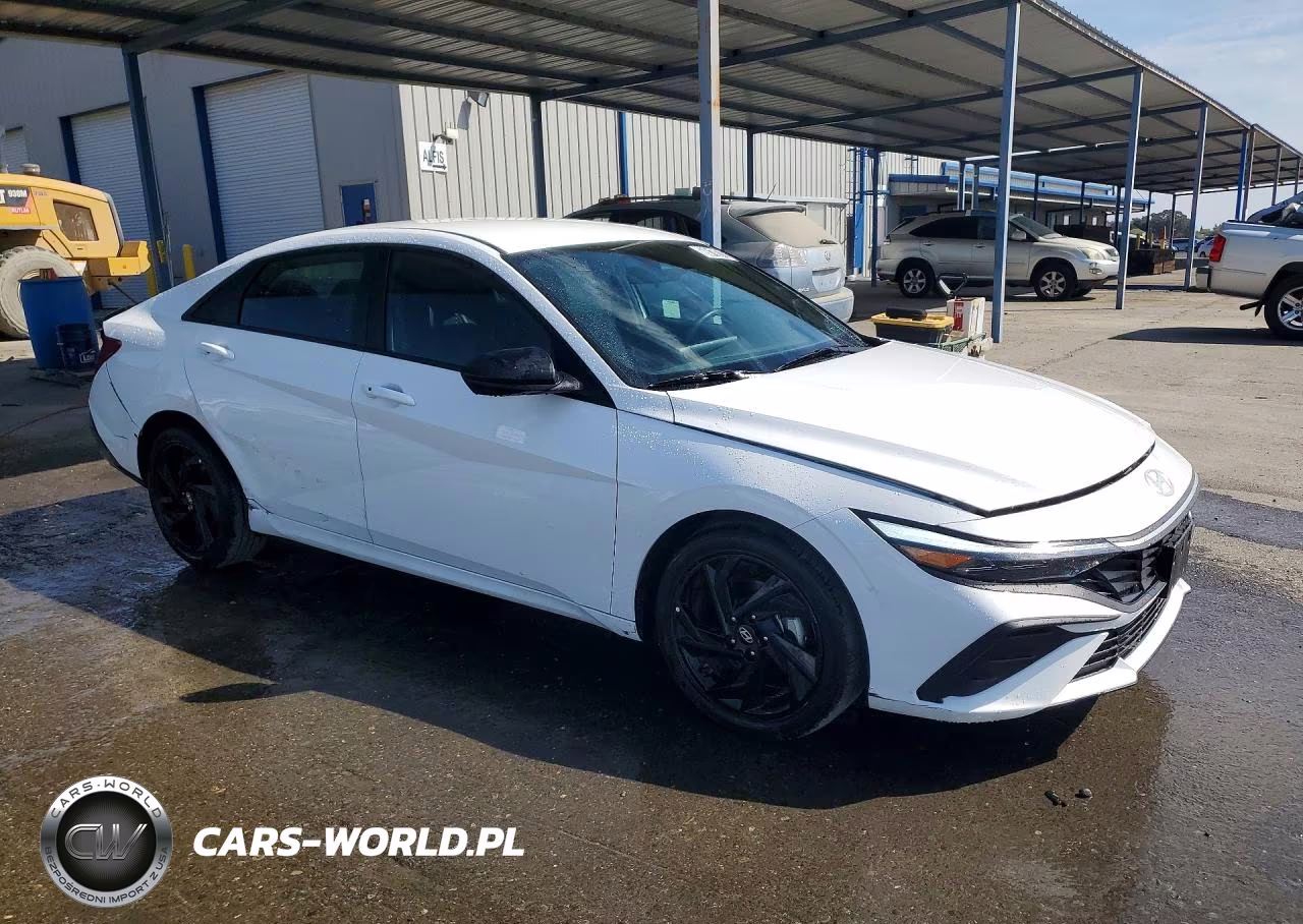 2026 Hyundai Elantra Sel Sport VIN:KMHLM4DG8TU132092 - 4