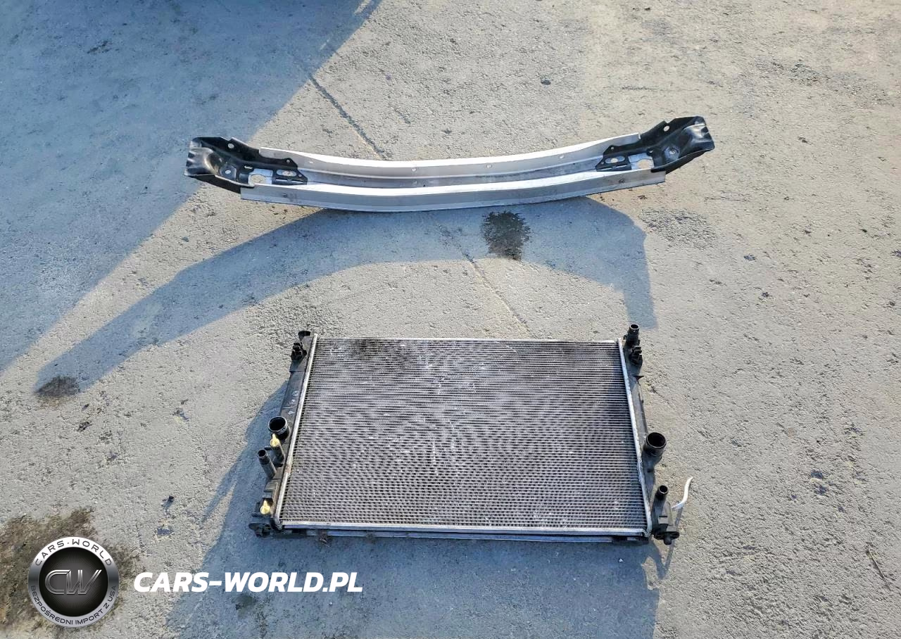 2018 Toyota Camry Le VIN:4T1B31HK2JU503482 - 12