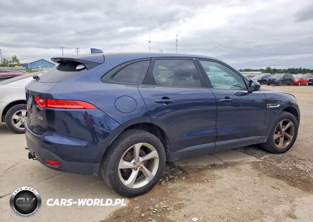 2018 Jaguar F-Pace Premium VIN:SADCJ2GX2JA236805 - 3