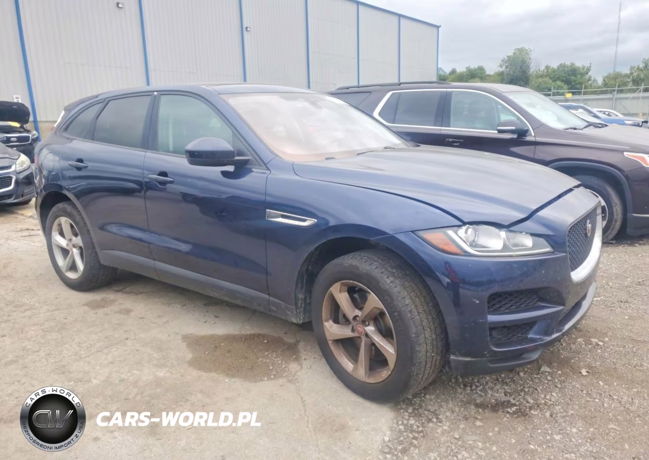 2018 Jaguar F-Pace Premium VIN:SADCJ2GX2JA236805 - 4