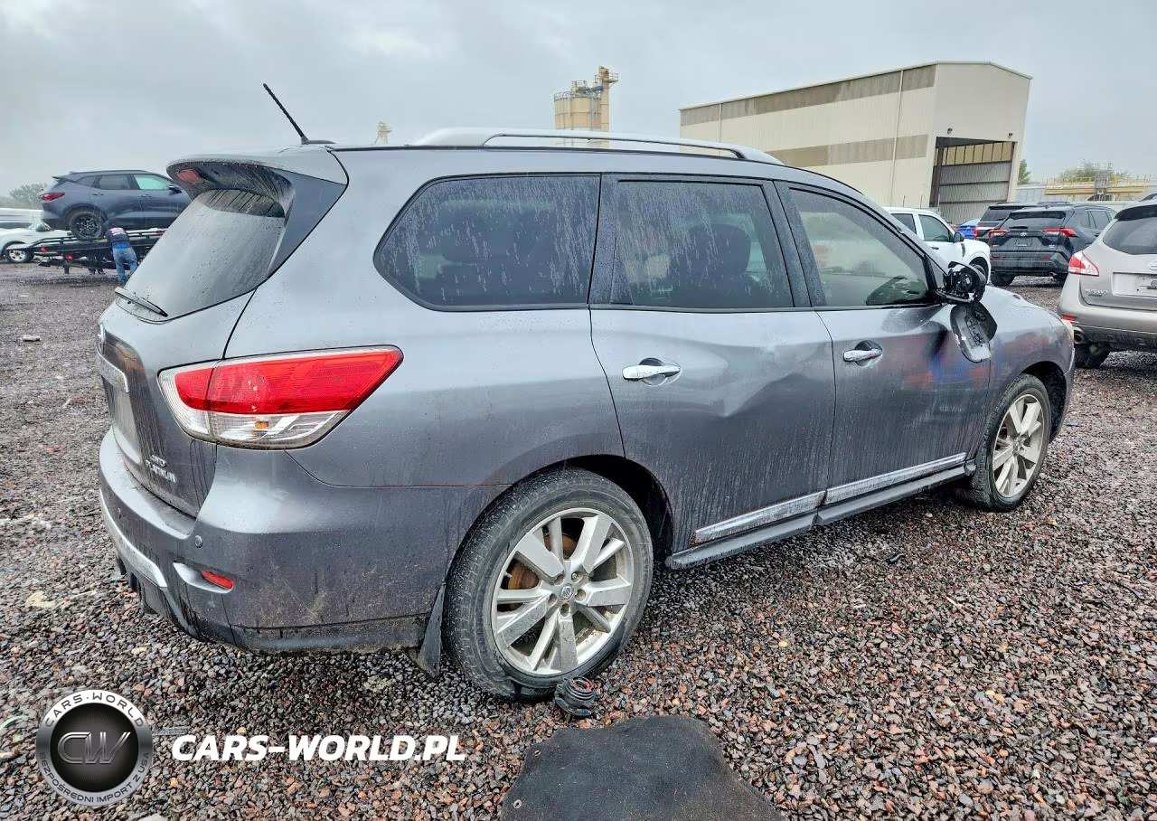 2015 Nissan Pathfinder S VIN:5N1AR2MM3FC659602 - 3