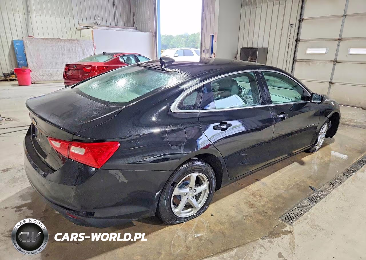 2018 Chevrolet Malibu Ls VIN:1G1ZC5ST4JF245684 - 3