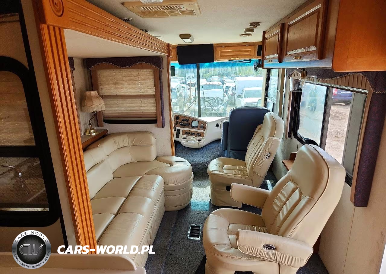 1999 Ford Santara Rv VIN:3FCNF53S2XJA04543 - 5