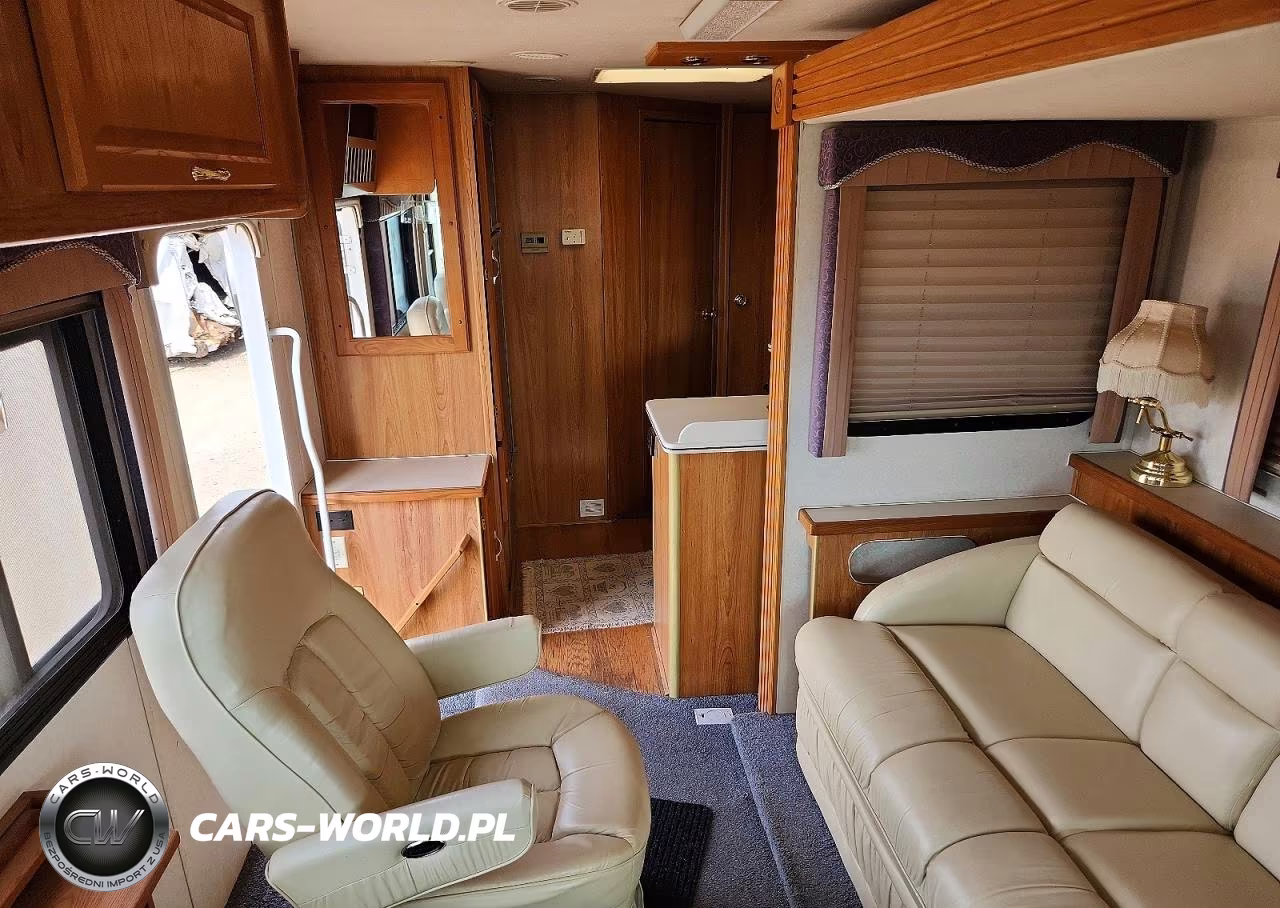 1999 Ford Santara Rv VIN:3FCNF53S2XJA04543 - 6