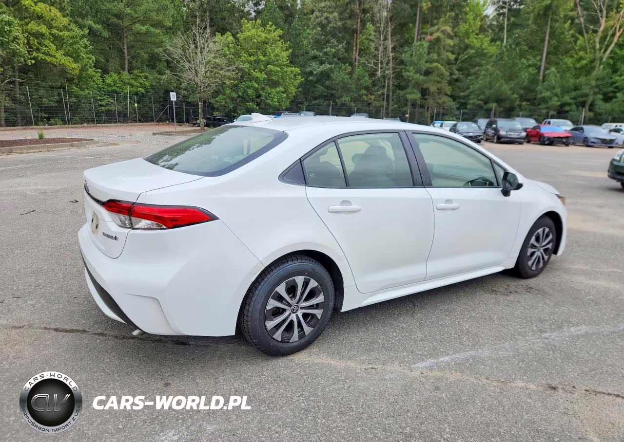 2022 Toyota Corolla Le VIN:JTDEAMDEXN3002845 - 3