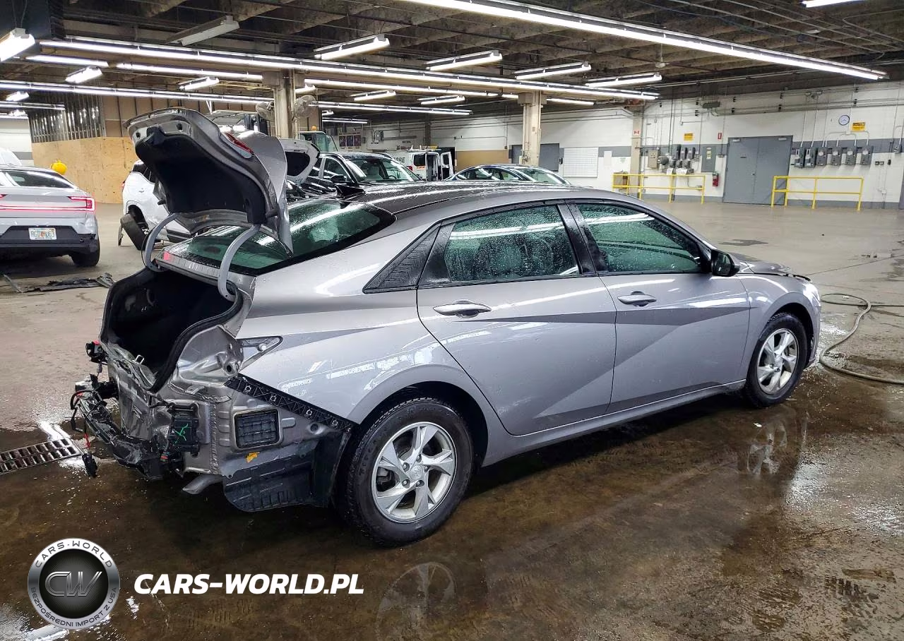 2023 Hyundai Elantra Se VIN:KMHLL4AG2PU578347 - 3