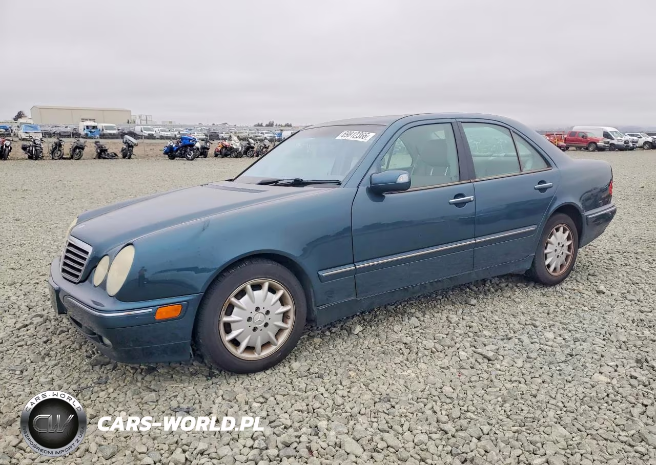 2001 Mercedes-Benz E 320