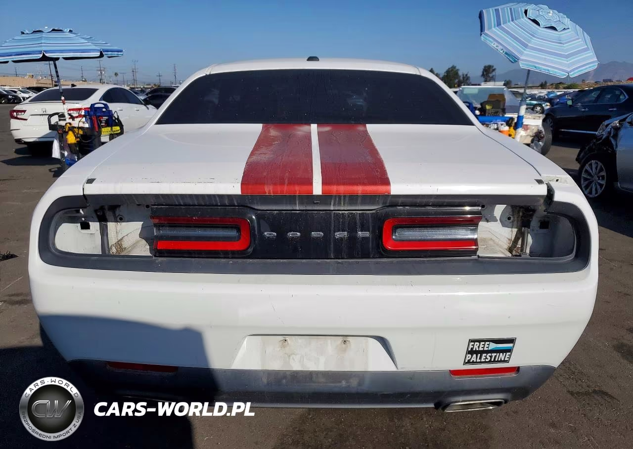 2015 Dodge Challenger Sxt VIN:2C3CDZAGXFH788778 - 6