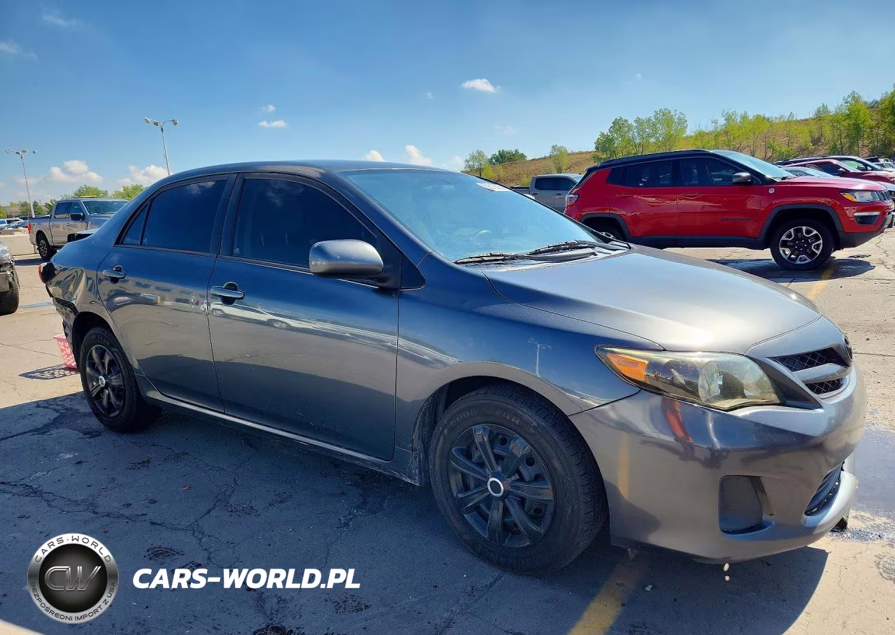 2011 Toyota Corolla Le VIN:2T1BU4EE3BC739462 - 4