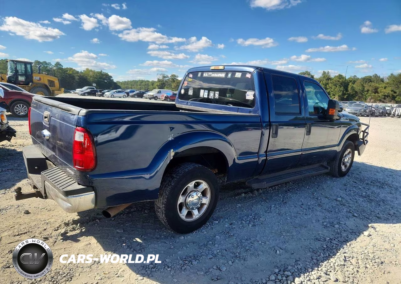 2013 Ford F250 Super Duty VIN:1FT7W2A68DEB49230 - 3