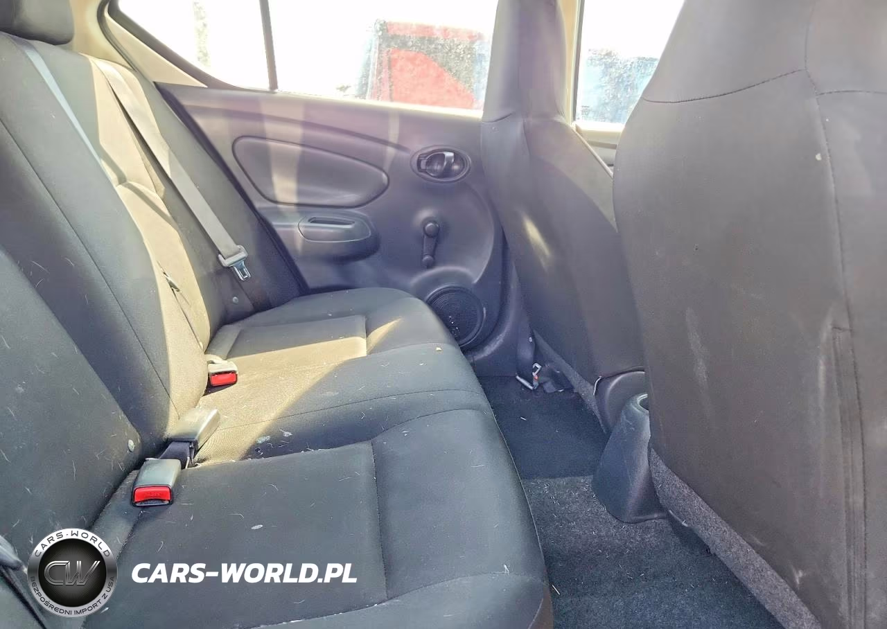 2016 Nissan Versa S VIN:3N1CN7APXGL861642 - 10