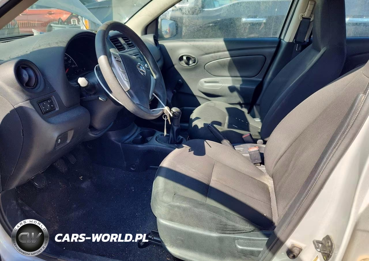 2016 Nissan Versa S VIN:3N1CN7APXGL861642 - 7