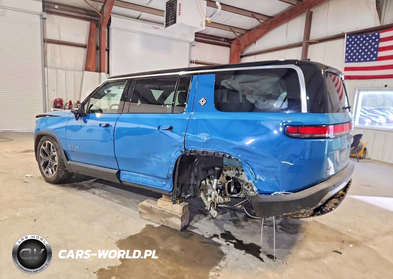2026 Rivian R1S Adventure VIN:7PDSGCBA6TN086863 - 2