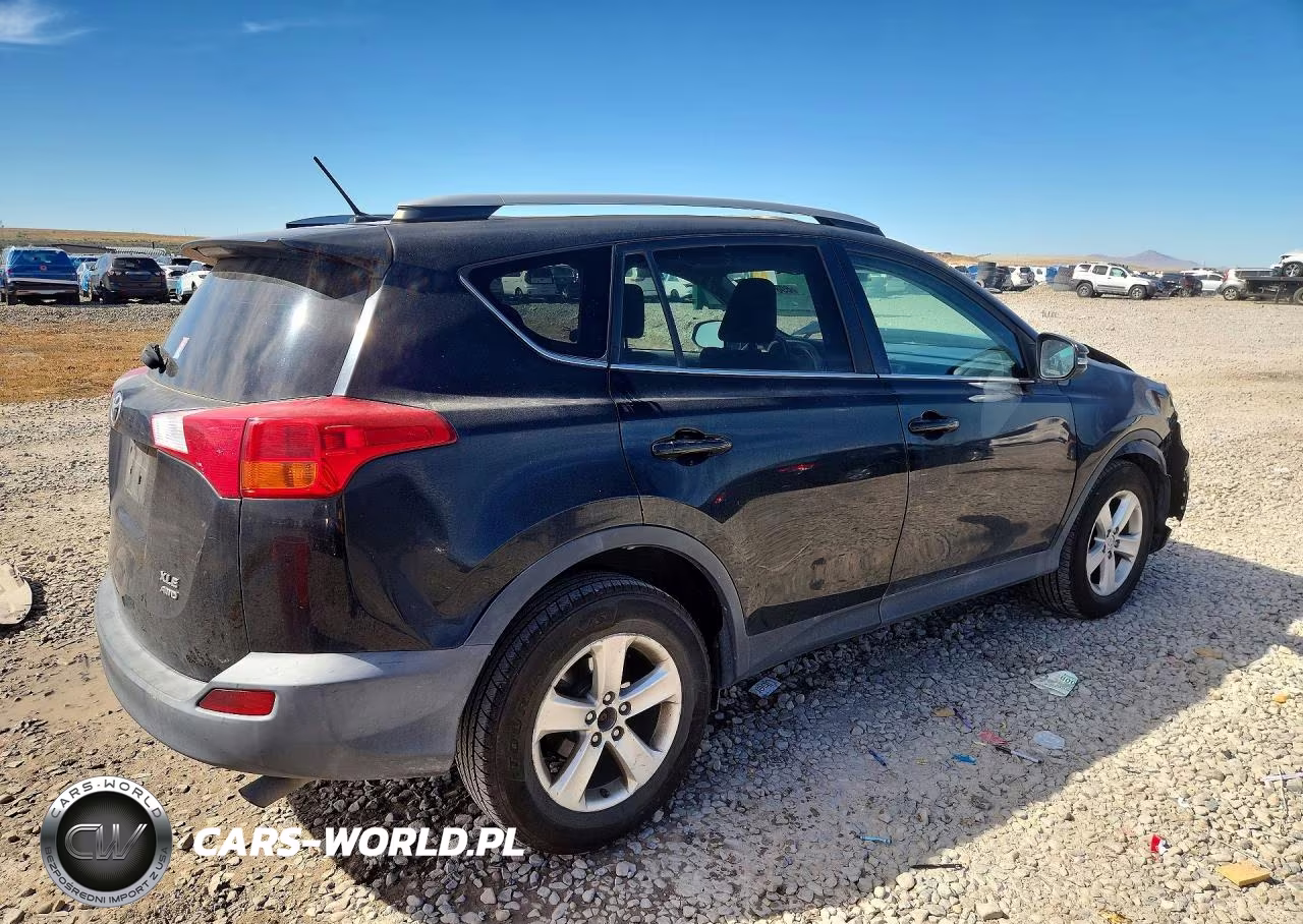 2013 Toyota Rav4 Xle VIN:2T3RFREV0DW085292 - 3